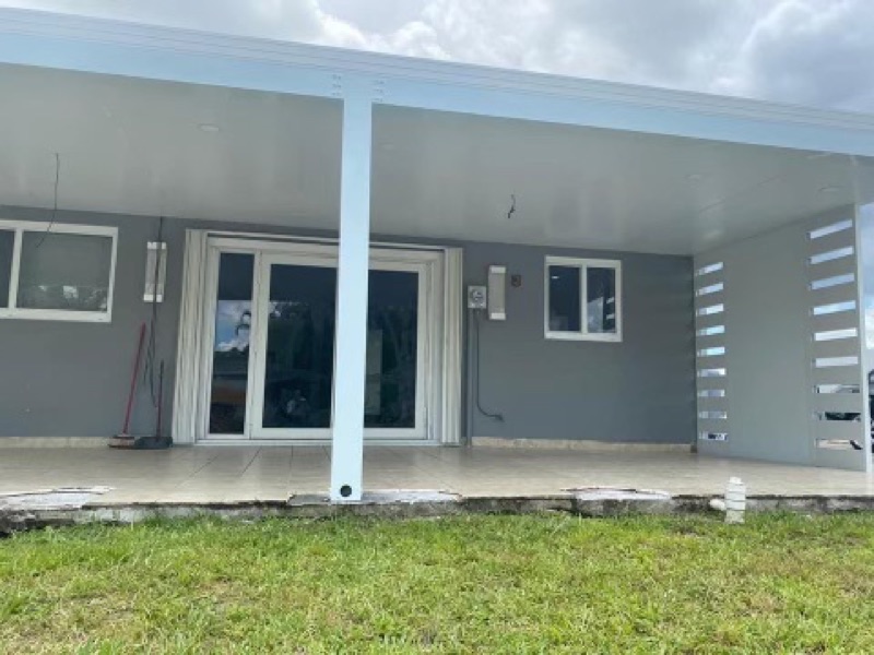 Hurricane-rated pergola in Miami-Dade FL